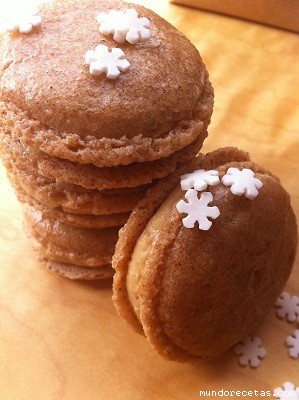 Macarons de Turrón por Norlla2