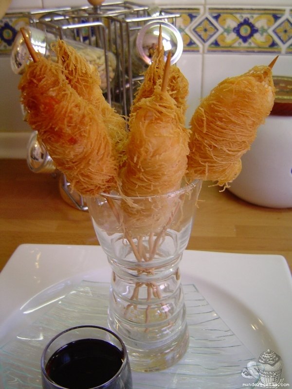 Pinchos-de-Gamb%C3%B3n-con-Pasta-Kataifi