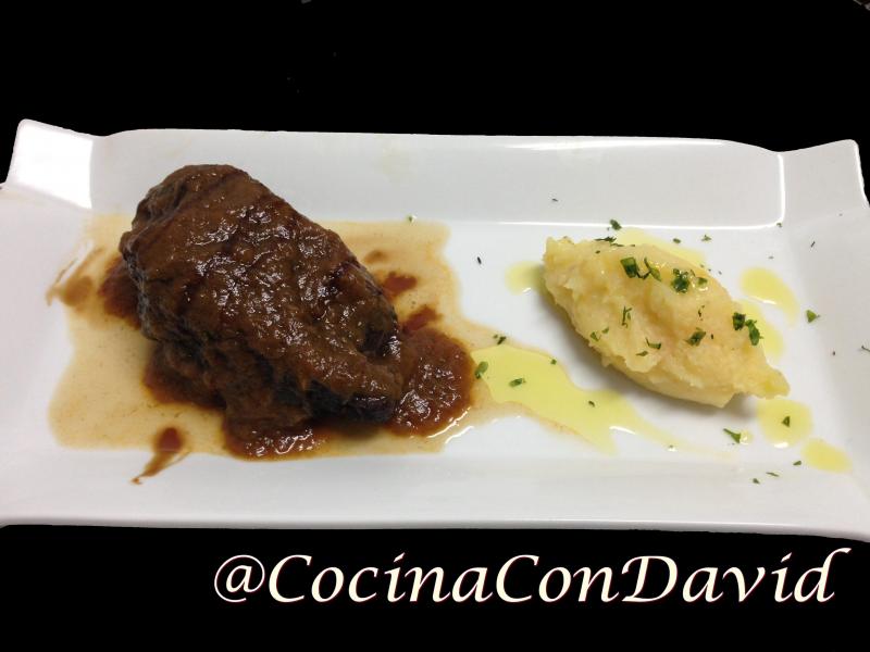 Carrilleras de Ternera al Vino por Cocina con David
