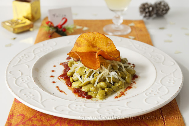 Habitas Baby en Ensalada con Bacalao y Chips de Calabaza por Tuxa