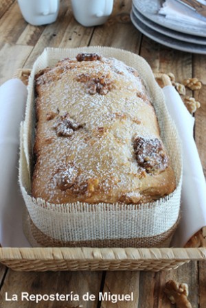 Pan de Plátano y Chocolate Blanco y Nueces po0r La Repostería de Miguel