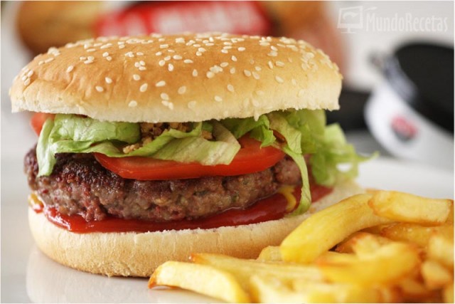 12 – Hamburguesa de ternera, bacon y La Piara Tapa Negra