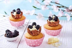 Cupcakes de nidos de mora