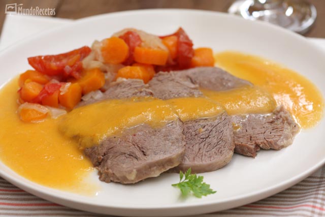 Redondo de ternera con verduras