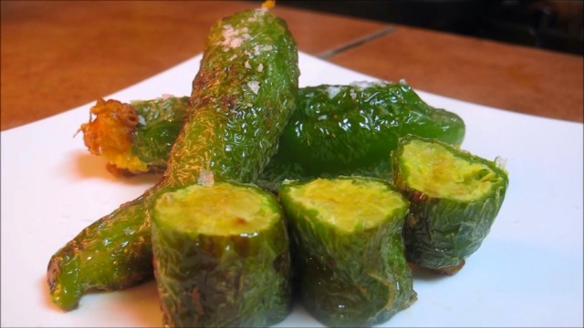 pimientos rellenos de tortilla mini