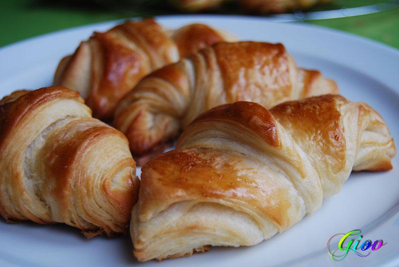 57e7f85dea188_croissant3-copia-jpg-722018b6b10dbe5d139ff3ab9f67a4a4