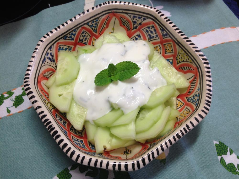 Ensalada_de_pepino_y_yogurt.thumb.JPG.be