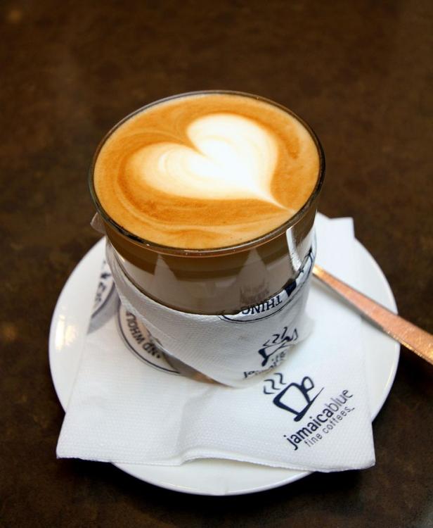 cafeleche.thumb.jpg.17716b9f19ee692a2e25