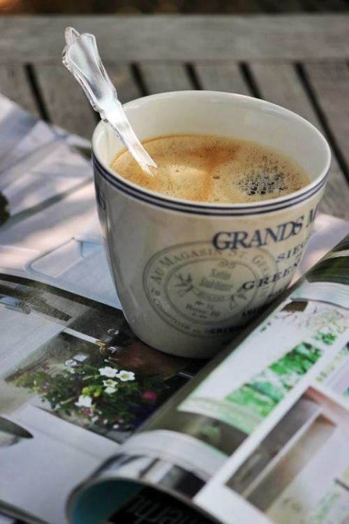 cafe.thumb.jpg.5a7bd750cd9e91929208ddf52