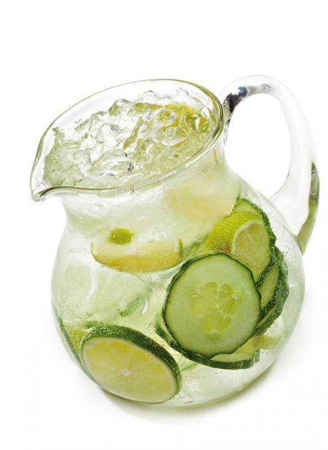 agua_de_pepino_con_chile_y_limon.jpg