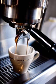 cafe.jpg.28f53564056a6e9a40016d6888870f4