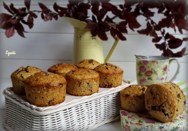 Muffins de avena, platano y chocolate.jpg