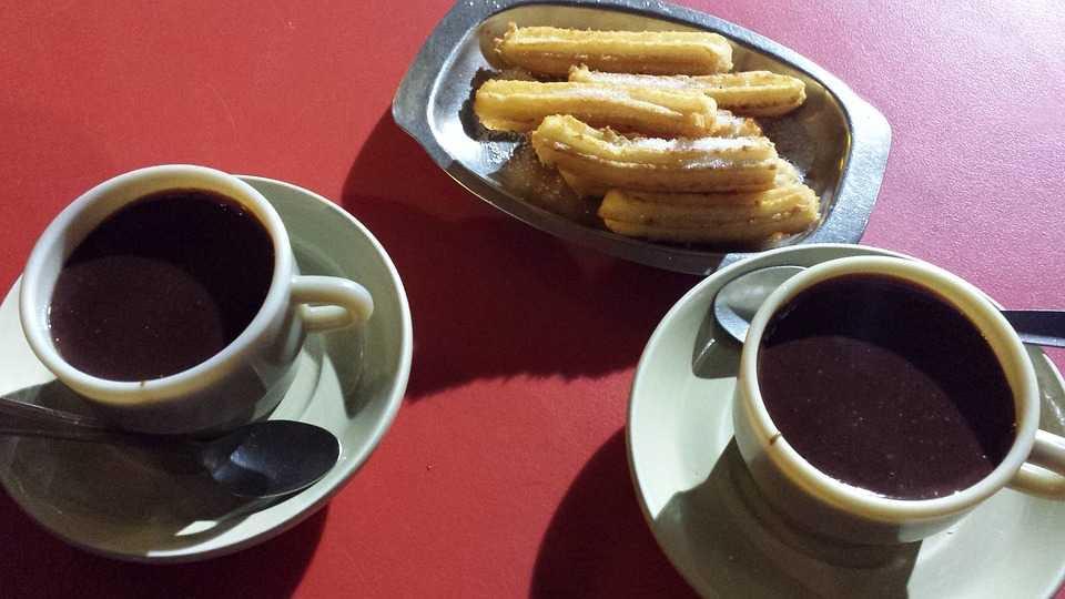 Churros-sin-aceite-para-disfrutar-con-un-chocolate.jpg