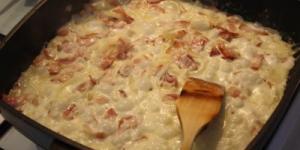 img_espaguetis_con_queso_pecorino_51581_300_150.jpg