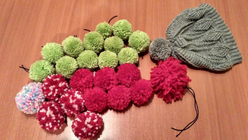 pompones.thumb.jpg.9d5bff32a1ff4d9bdb52edea198ec3c0.jpg