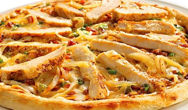 bbq_chicken_pizza.jpg.28728a3fbe64d33f4f1888f848e3fe55.jpg