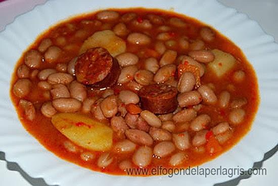 judias-pintas-con-chorizo_thumb.jpg.c9c5776b74bb9d091dfaa392d45e9517.jpg