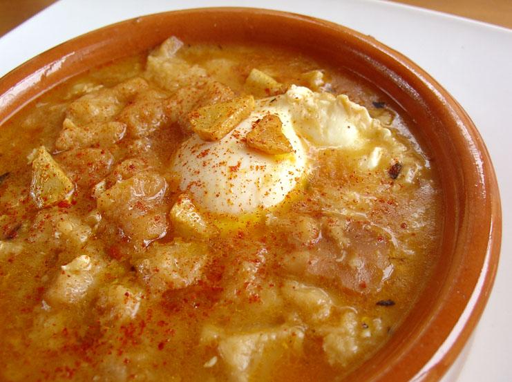 Sopa-de-Ajo.jpg.45f578e806eb3dbd27d5fd7e41f300fa.jpg
