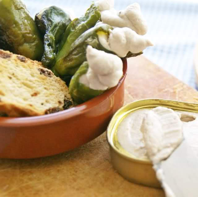 Pimientos-de-Gernika-con-Pat%C3%A9-de-An