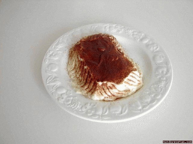 Receta de Tiramisú sin huevo Receta de Tiramisú sin huevo