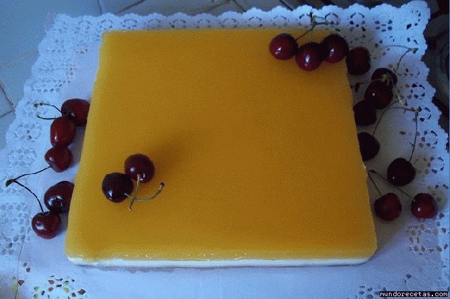 Receta de TARTA DE QUESO CON COBERTURA DE ALBARICOQUE Receta de TARTA DE QUESO CON COBERTURA DE ALBARICOQUE