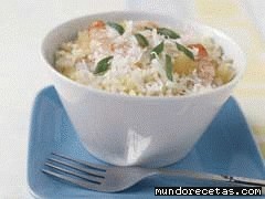Receta de Camarones con arroz a la piña colada Receta de Camarones con arroz a la piña colada