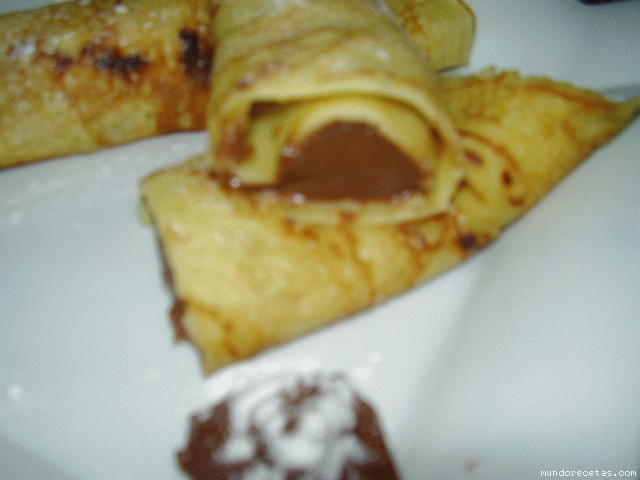 Receta de CREPES RELLENOS DE CHOCOLATE
