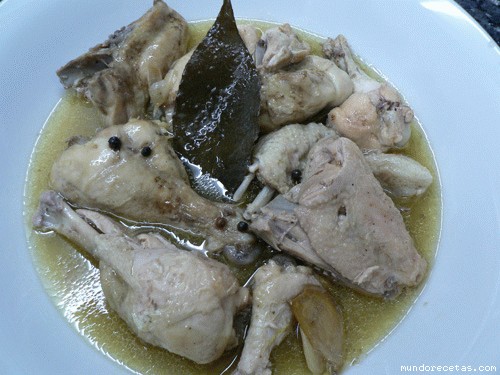 Receta de Pollo en escabache (olla rapida) Receta de Pollo en escabache (olla rapida)