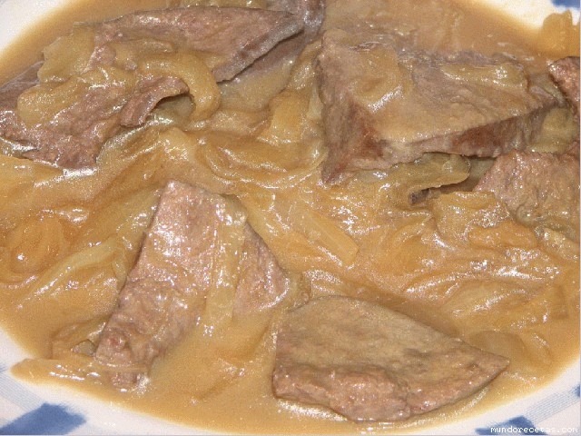 Receta de Hígado encebollado (Thermomix) Receta de Hígado encebollado (Thermomix)