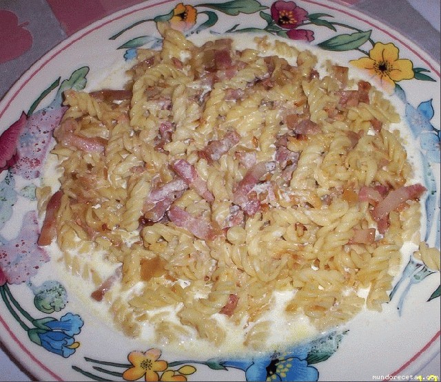 Receta de MACARRONES SABROSONES Receta de MACARRONES SABROSONES