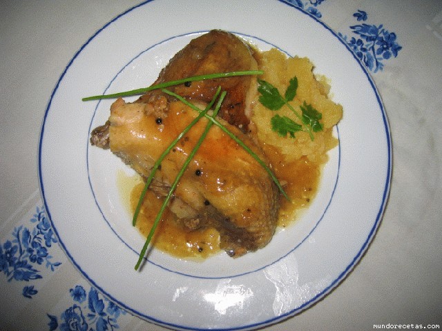 Receta de Pollo de corral (olla rápida) Receta de Pollo de corral (olla rápida)