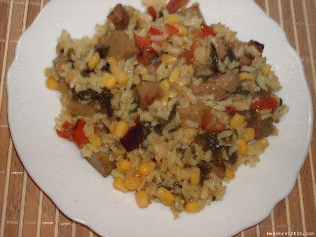 Receta de Paella con wakame y seitan Receta de Paella con wakame y seitan