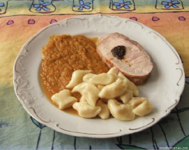 Receta de Cinta de lomo con ciruelas pasas