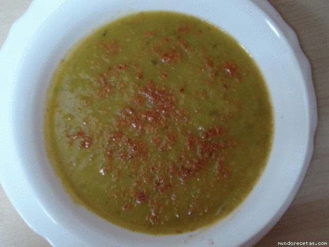 Receta de CREMA DE VERDURAS CON LECHUGA (Chef 2000) Receta de CREMA DE VERDURAS CON LECHUGA (Chef 2000)