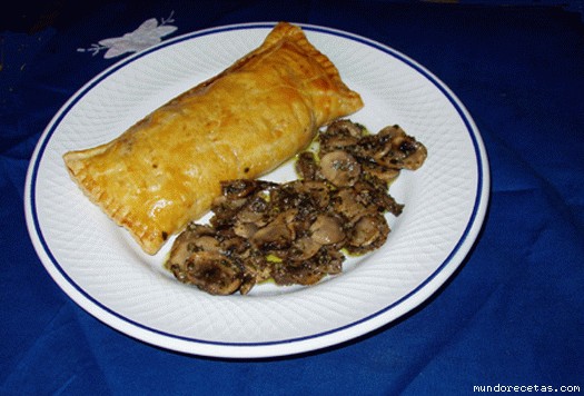 Receta de entrecot . con  pasta de hojaldre - horno -