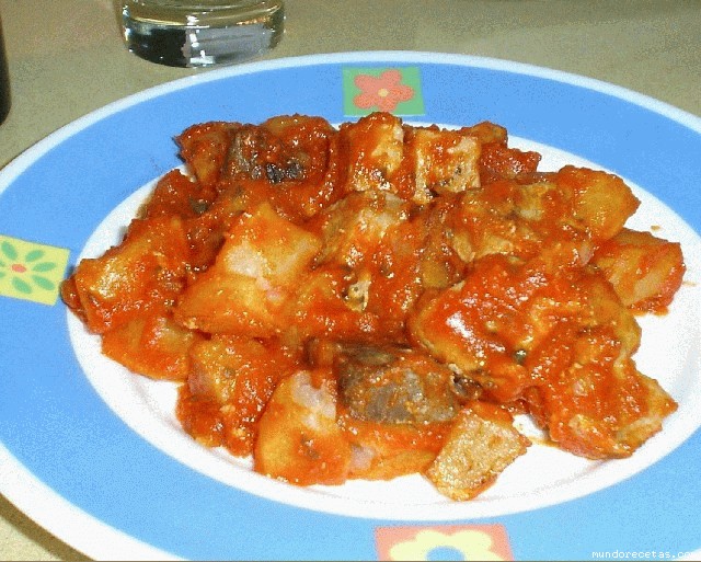 Receta de SOLOMILLOS DE ATUN FRESCO CON TOMATE NATURAL Y PATATAS Receta de SOLOMILLOS DE ATUN FRESCO CON TOMATE NATURAL Y PATATAS