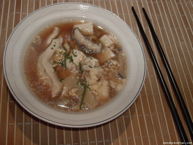 Receta de Sopa de miso, pollo y tofu Receta de Sopa de miso, pollo y tofu