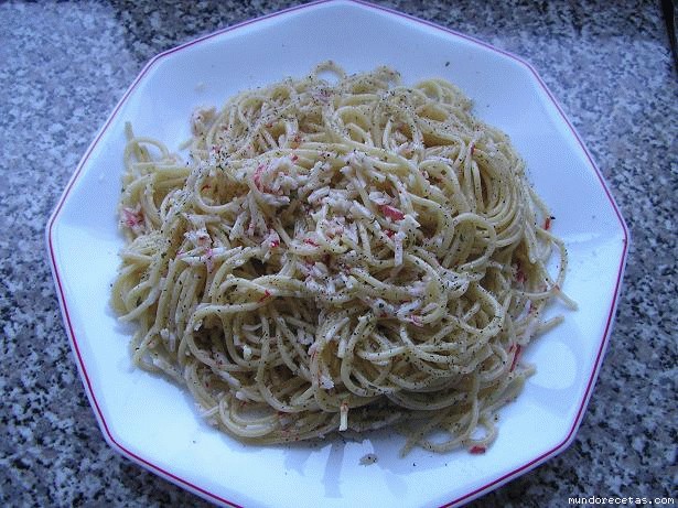 Receta de Spaghetti con palitos de cangrejo (Thermomix) Receta de Spaghetti con palitos de cangrejo (Thermomix)