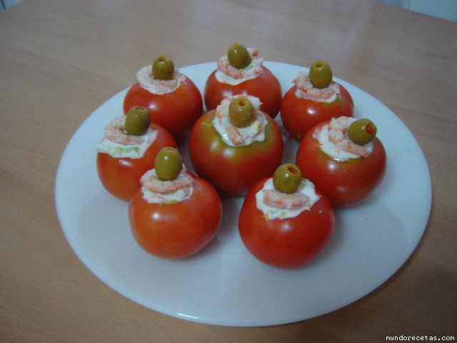 Receta de tomate rellenos de gambas I