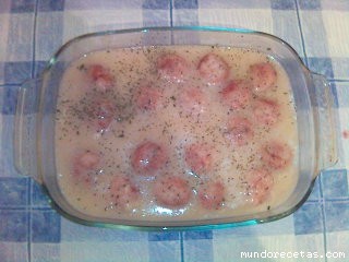 Receta de Albóndigas en salsa de cebolla Receta de Albóndigas en salsa de cebolla