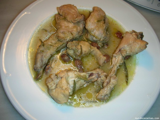 Receta de Conejo o Pollo con Uvas (Thermomix)