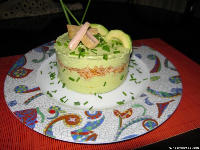 Receta de Pastel de aguacate con bonito Receta de Pastel de aguacate con bonito