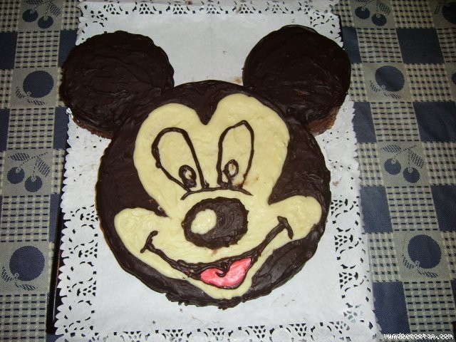Receta de TARTA MICKEY MOUSSE Receta de TARTA MICKEY MOUSSE