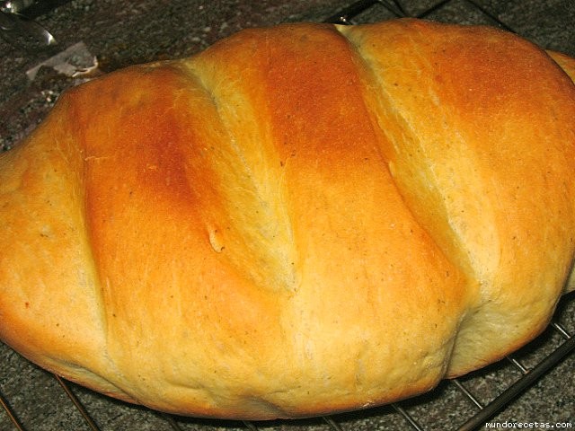 Receta de PAN DE AJO Y PEREJIL Receta de PAN DE AJO Y PEREJIL