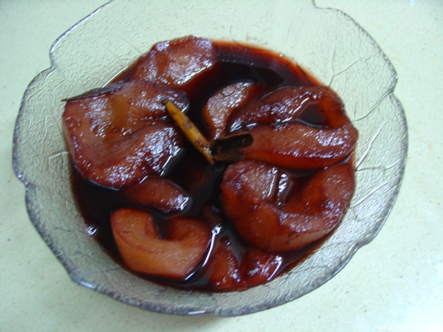 Receta de Peras al vino tinto Receta de Peras al vino tinto