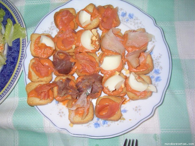 Receta de Panecillos de salmorejo varios Receta de Panecillos de salmorejo varios