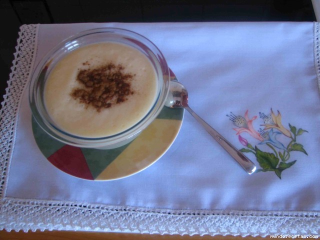 Receta de Natillas de piña Receta de Natillas de piña