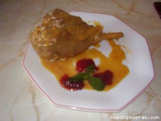 Receta de muslitos  de pavo con salsa de zanahorias y moscatel(Chef 2000)