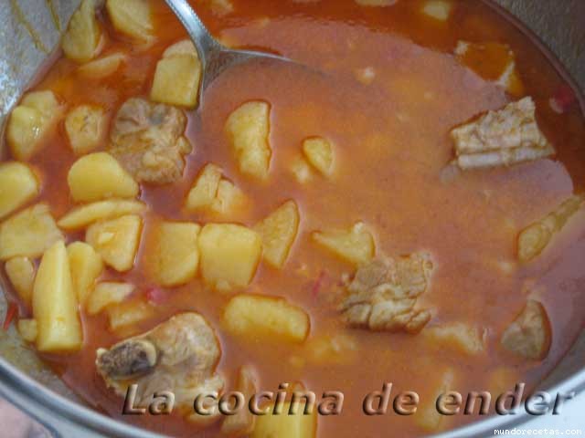 Receta de Patatas con costillas Receta de Patatas con costillas