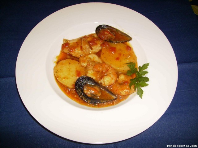 Receta de SUQUET DE PEIX Receta de SUQUET DE PEIX
